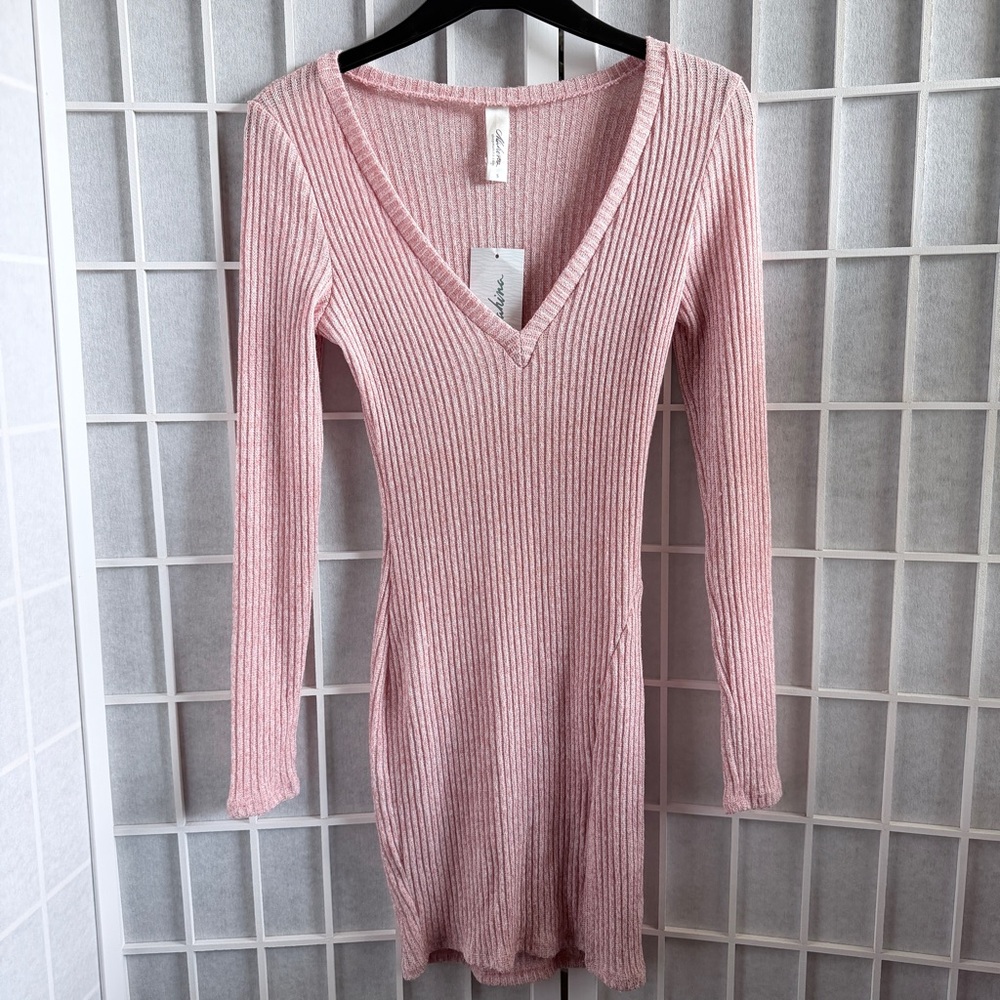 Pink Ribbed Knit V-Neck Dress/tunic